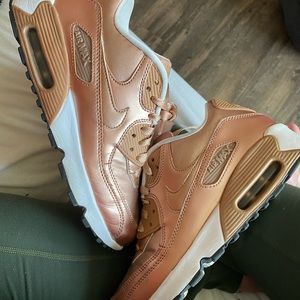Nike Rose Gold Air Max 90